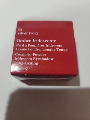 Sombra de ojos Clarins Ombre Iridiscente crema a polvo 04 plata marfil nueva en caja Foto 1 de 4