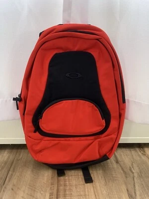 Mochila Oakley Primer RC Laptop Cor Vermelha Nova  - Imagem 1 de 4