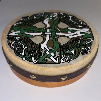 "Tambor irlandés Waltons Gaelic Cross 8"" Celtic Bodhran excelente" Foto 1 de 4