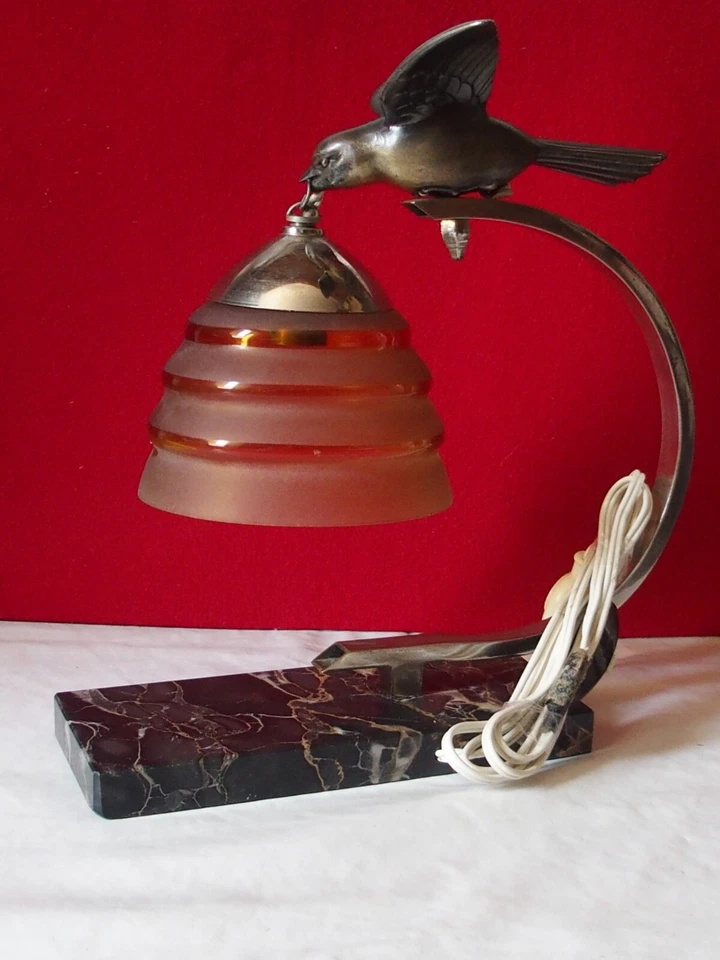 LAMPE ANCIENNE PERIODE ART DECO /OISEAU - Photo 1/4