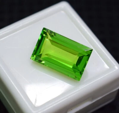 Piedra preciosa natural nueva peridoto verde de 8 a 10 quilates AAA++ calidad forma baguette Foto 1 de 4