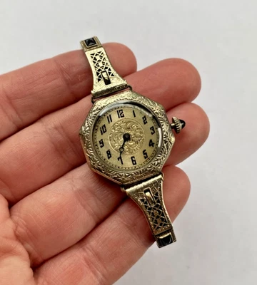 Vintage Ladies White Gold Filled Wrist Watch 15 Jewels Hexagon Filigree Blue - Image 1 of 4