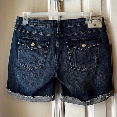 Pantalones cortos de mezclilla de tiro medio True Religion. Mujer 29. Foto 1 de 4