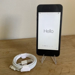 Apple iPod Touch 5th Generation 16GB A1421 Space Grey 2014 IOS 9.3.5 + USB - Picture 1 of 8