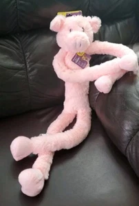 Multipet 25" Long Pig Swingin Slevin Dog Toy w/5 Squeakers Pink New - Picture 1 of 6
