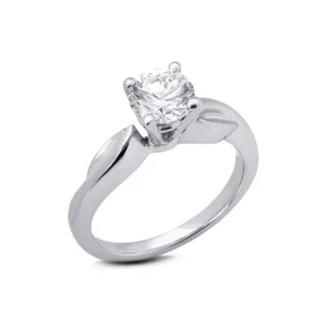 0.28ct D SI1 Round Natural Diamond Platinum Vintage Solitaire Engagement Ring - Picture 1 of 9