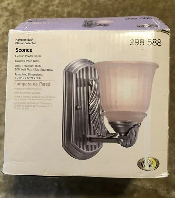 Nuevo Aplique Hampton Bay Colección Clásica Peltre Vidrio Grabado Esmerilado 298588 Foto 1 de 4
