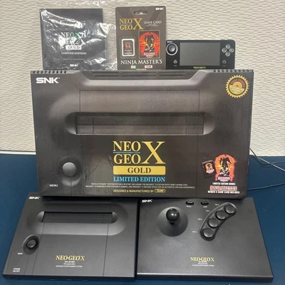 SNK NEO GEO X GOLD Limited Edition Console Complete Box SBK NEO GEO X - Photo 1/4