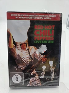 Red Hot Chili Peppers - Live At Woodstock (DVD, 1999) DVD Neu OVP - Picture 1 of 2