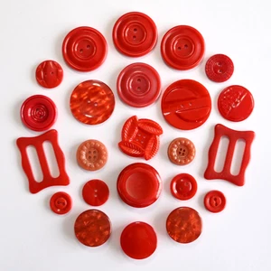 Mid-Century & Vintage Buttons Buckles 23pcs Red Lot Floral Pressed Moonglow - Picture 1 of 6