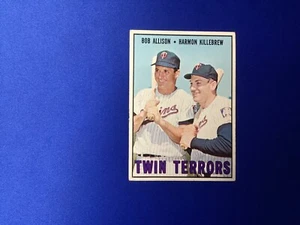 1967 Topps Bob Allison / Harmon Killebrew #334 - Minnesota Twins - Picture 1 of 2