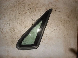 Disco triangular trasero derecho Saab 93 9-3 berlina año 1998-2003 - Imagen 1 de 1