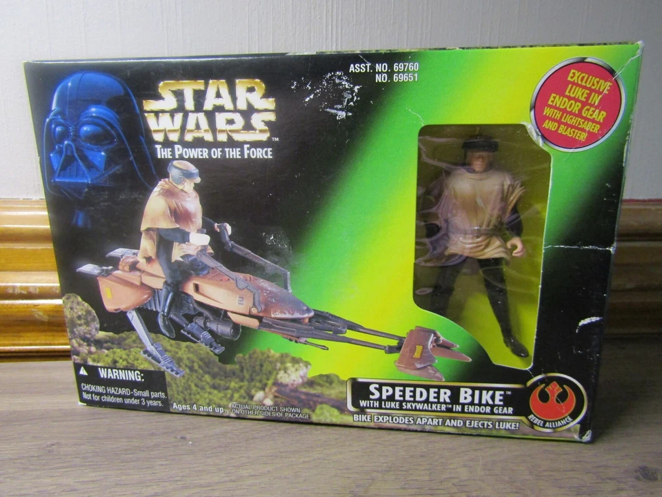 Star Wars The Power of the Force Speed Biker W/Luke Skywalker in Endor Gear 1996 - Image 1 of 4