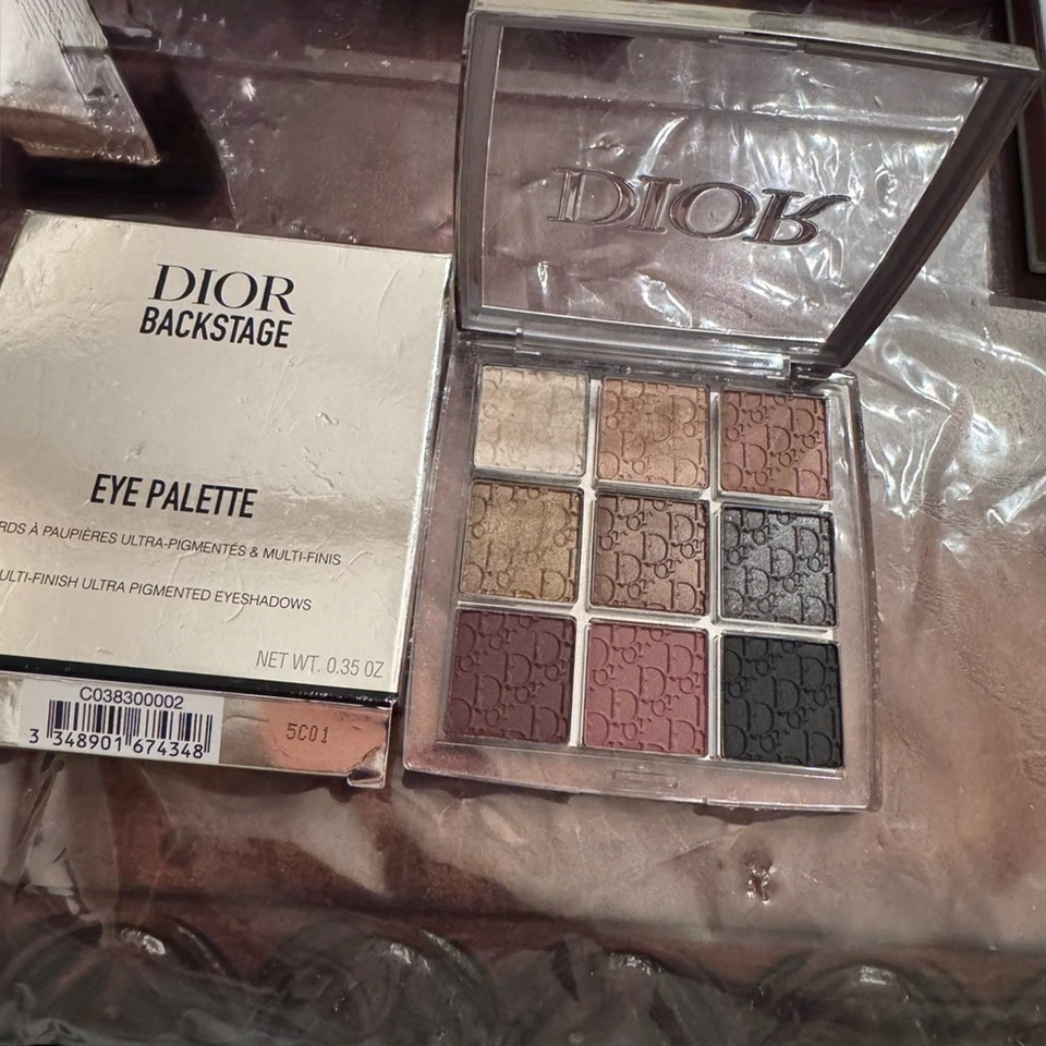 Paleta de ojos Dior Backstage en tonos neutros Foto 1 de 1
