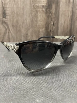 Gafas de sol Brighton para mujer como una negras monturas de diseñador lentes grises LEER Foto 1 de 4