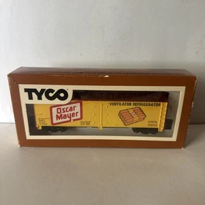 VTG TYCO Old Time Reefer Oscar Mayer 370-A HO Scale Model Train NOS - Picture 1 of 6