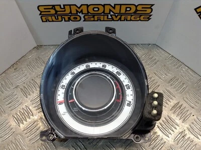 2009 FIAT 500 1.2LTR - DIESEL - MANUAL SPEEDOMETER  SPEEDO CLOCKS - Image 1 of 4