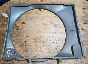 Isuzu Trooper 3.1 Radiator Fan Shroud - Picture 1 of 7