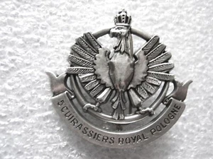 INSIGNE DE BERET CAVALERIE LE 5° REGIMENT DE CUIRASSIERS ROYAL POLOGNE FAB. Y.D - Picture 1 of 2