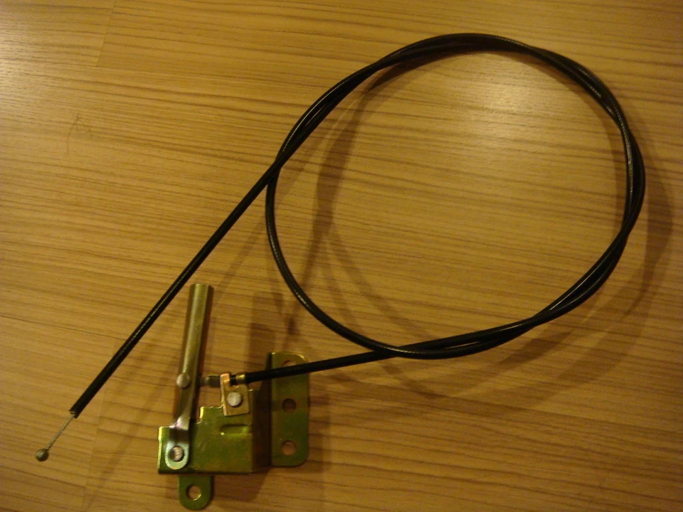 DATSUN BLUEBIRD 510 SEDÁN CUPÉ CAPÓ CABLE LIBERACIÓN NUEVO Foto 1 de 1