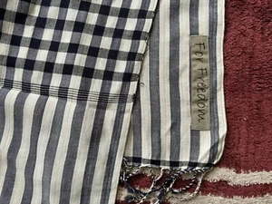 Sak Saum "For Freedom" Scarf 100% Cotton Dark Blue 25"x36" Unisex - NWT - Picture 1 of 8