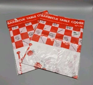 2 Vintage Kunststoff Tischdecke Picknick BBQ Neu Einweg 52"x72" Kitschig - Bild 1 von 5