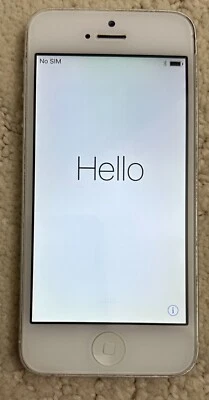 Apple iPhone 5, 16 GB, White, Unlocked, A1429 - Image 1 of 3