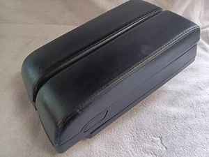 INFINITI FX35 FX45 CENTER CONSOLE ARM REST LID TOP PAD COVER BLACK LEATHER 03-05 - Picture 1 of 6