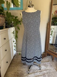 Calvin Klein Black and White Chevron Dress, size 14 - Picture 1 of 9