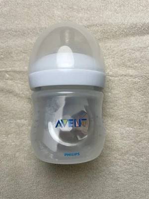 Biberón natural Philips Avent con pezón de respuesta natural transparente 4 oz. Foto 1 de 4