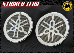 2x CARBON FIBRE AND CHROME YAMAHA M1 R1 R6 YZF YZR FUEL TANK BADGE STICKER DECAL - Picture 1 of 2
