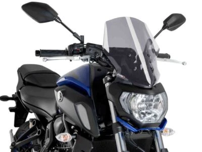 Pantalla de turismo Puig Light Smoke nueva generación Yamaha MT-07 2018-2020 Foto 1 de 2