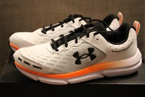 Neu UA Charged Assert Under Armour Schuhe Größe 10 - Neu mit Karton - Bild 1 von 11