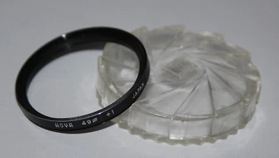 Hoya - 49mm Close Up +1 Filter In Keeper - vgc - Image 1 of 2