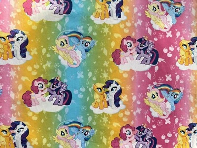 Tela de algodón acolchada My Little Pony 'Ombre Toss' de Hasbro, cortes de 3 y 4 yardas Foto 1 de 4