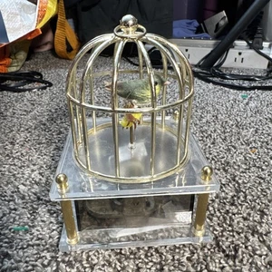 Vintage 1970s Sankyo Japan  Dancing Bird In Cage Music Box Works - Picture 1 of 8