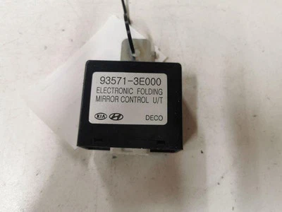 Centralina KIA SORENTO I JC per specchietto sinistro 935713E000 2.5 Diesel 27065229 - Immagine 1 di 4