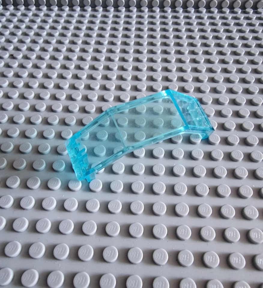 LEGO Space Classic Paneel Scheibe Windscreen 3x2x6 Transparent Blau 2466 A129 - Bild 1 von 1