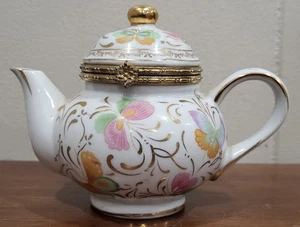 Formalities by Baum Bros Butterfly Teapot Hinged Trinket Box - Picture 1 of 10