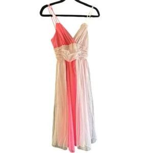 Vintage Vanity Fair Pink V-Neckline Sleeveless Nightgown Size 32 - Picture 1 of 12