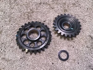 2002 Yamaha WR250F Secondary gear oil pump gear  - Picture 1 of 3