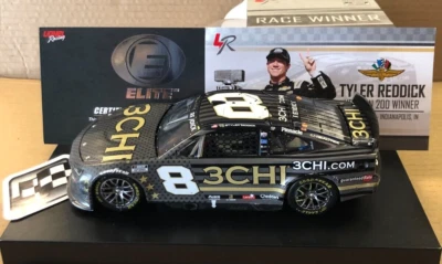 Tyler Reddick #8 3CHI.com Indy Strada Pista Vincitrice Elite 2022 Camaro 1:24 - Immagine 1 di 4