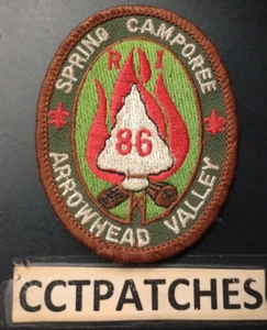 1986 BSA ARROWHEAD VALLEY SPRING CAMPOREE BOYS SCOUT PATCH - Picture 1 of 2