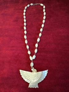 White Mother of Pearl MOP Carved shell Dove Bird Pendant Vintage 17”Necklace - Picture 1 of 9