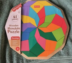 Fisher-Price HXT94 Wooden Mandala Geometric Puzzle for Toddlers & Kids, 40 Wood - Picture 1 of 2