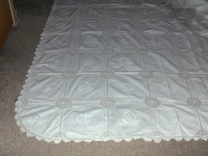Neu Vintage weiß Häkelkante, Verbindung Tischdecke 92x43 Baumwolle handbestickt - Bild 1 von 5