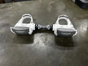 Shimano Ultegra PD-6401 Road Bike Clipless Pedals 9/16" - Picture 1 of 2