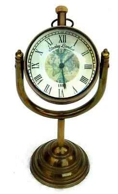 Reloj de mesa de escritorio con soporte de latón antiguo macizo colgante náutico marítimo Foto 1 de 4