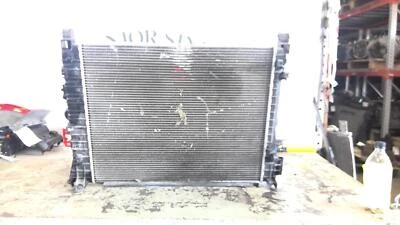 Used Radiator fits: 2015 Chevrolet Trax 1.4L VIN B 8th digit AT Korea built Grad Foto 1 de 4