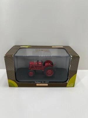 Valmet 33 (Red) 1957 1:43 Universal Hobbies Collectable Tractor Model Diecast - Image 1 of 4